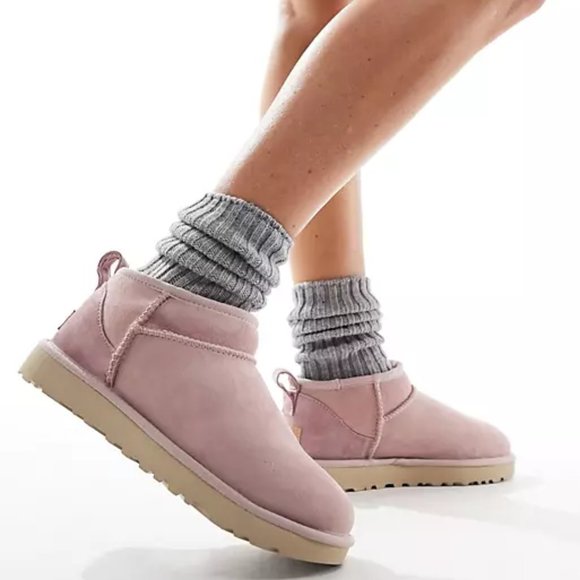 UGG Womens Classic Ultra Mini Ankle Boot - Picture 2 of 12